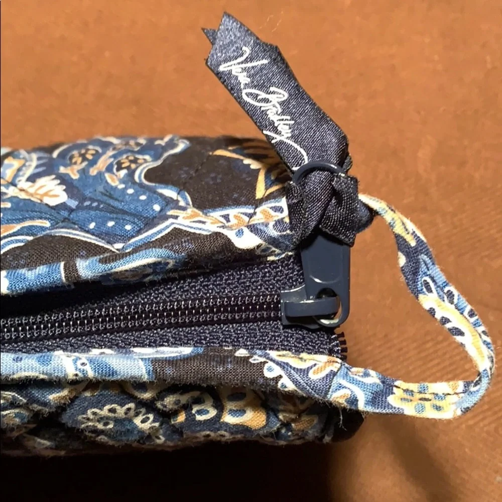 Vera Bradley never used